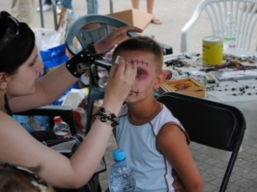 Relacja ze zbiórki na rzecz schroniska w Józefowie.