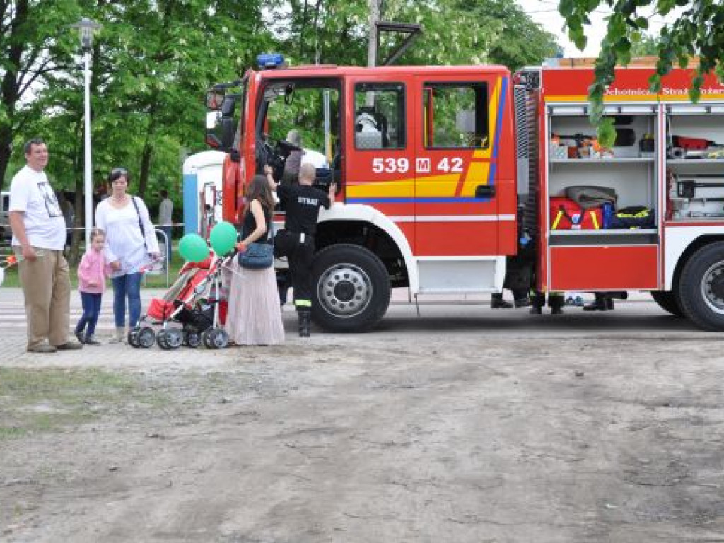 Nowodworski: Powiatowy Dzień Strażaka w Pomiechówku