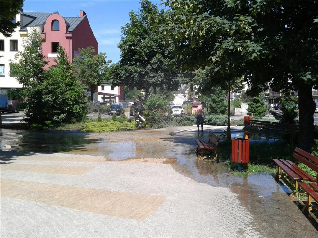 Trochę wody dla ochłody! Kurtyny wodne w Legionowie