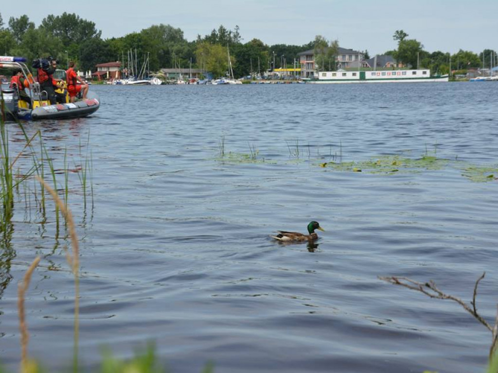 Samolot awaryjnie wodował na Jeziorze Zegrzyńskim