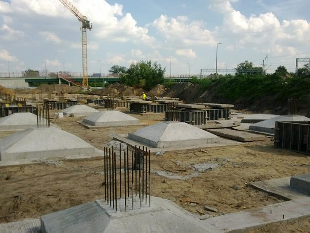 Tak budują Centrum Komunikacyjne w Legionowie