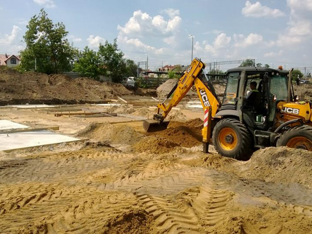 Tak budują Centrum Komunikacyjne w Legionowie