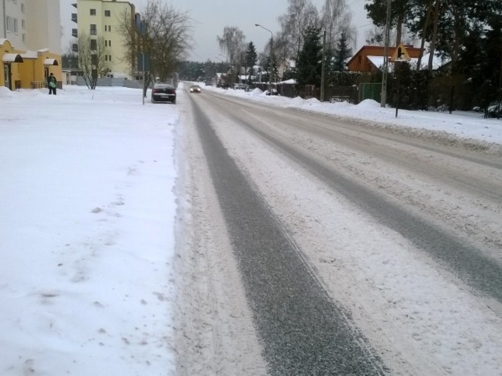 Fatalne warunki na drogach w regionie