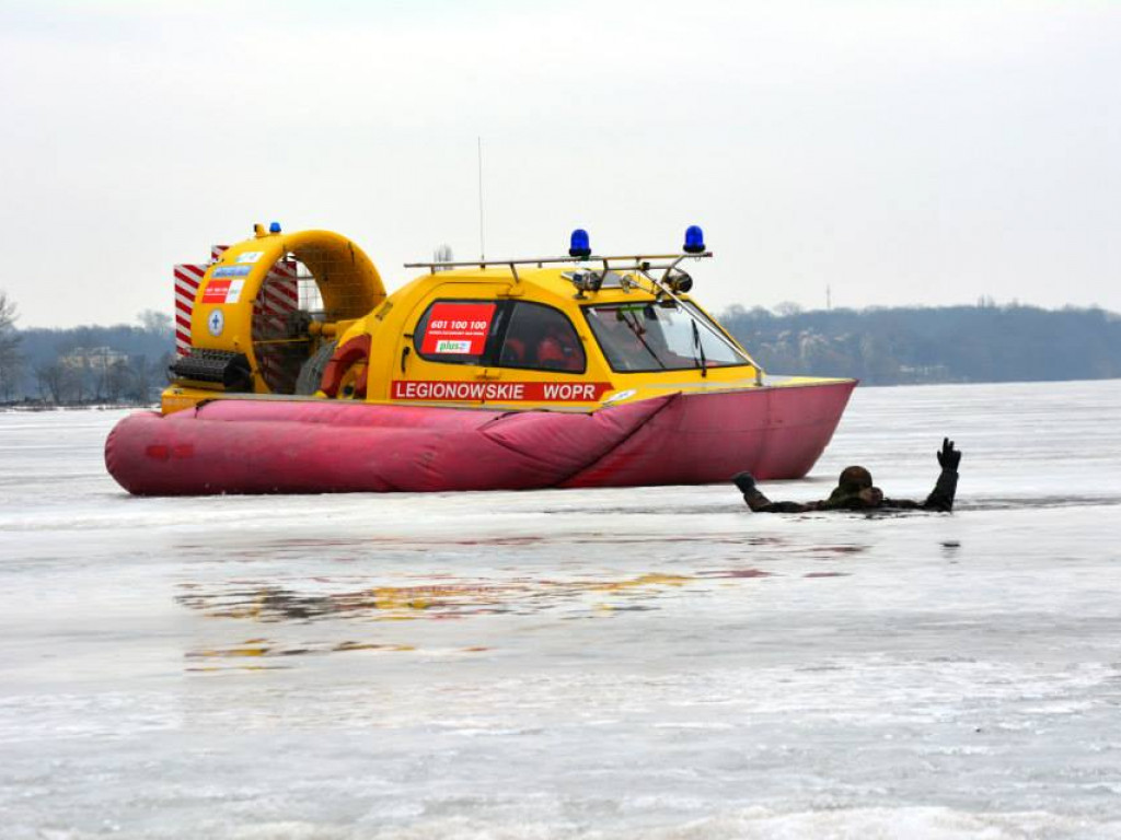 Walentynki z WOPR na Zalewie Zegrzyńskim