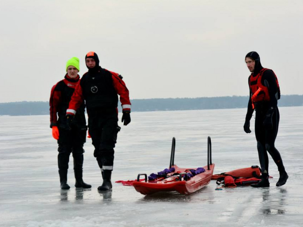 Walentynki z WOPR na Zalewie Zegrzyńskim