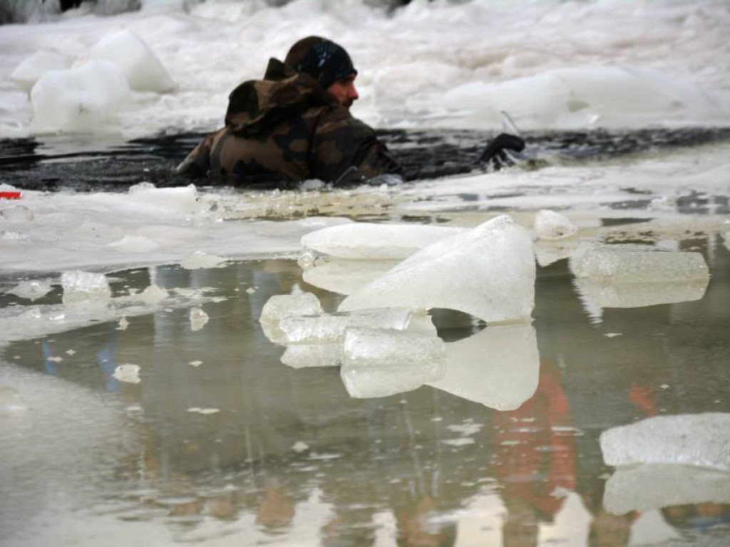 Walentynki z WOPR na Zalewie Zegrzyńskim