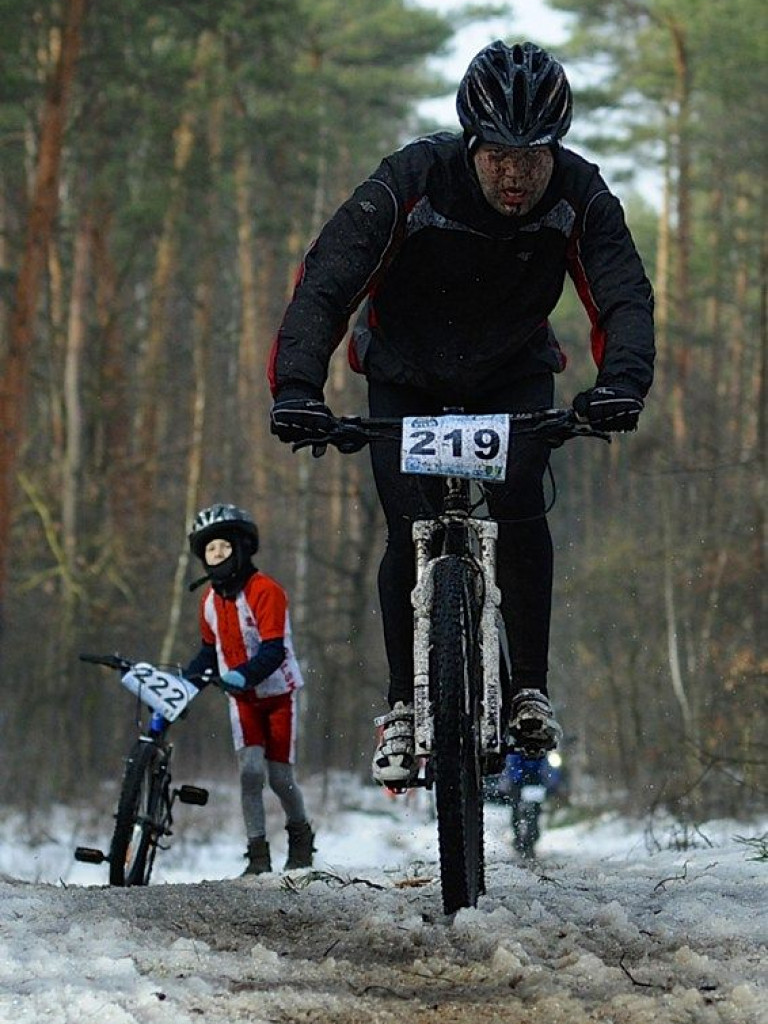 Chotomów: Pojechali w zimowym maratonie