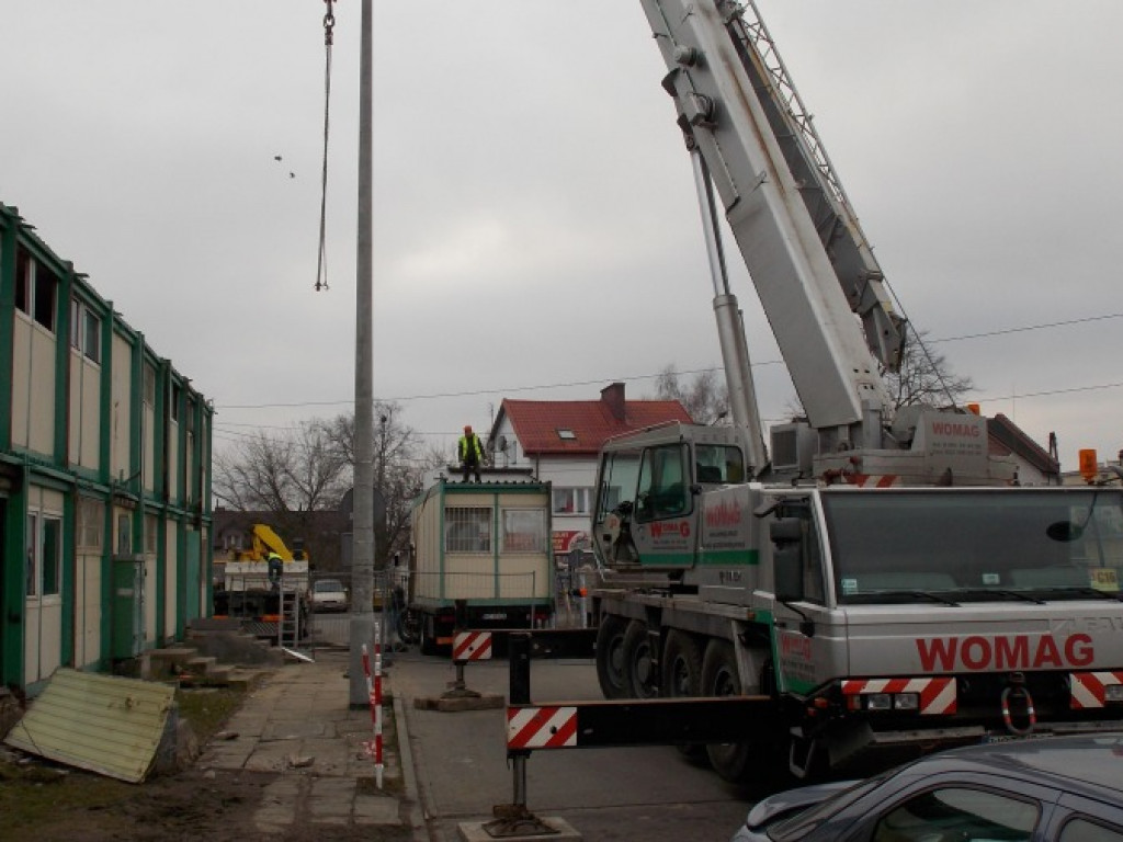 Legionowo: Rozebrali stary dworzec