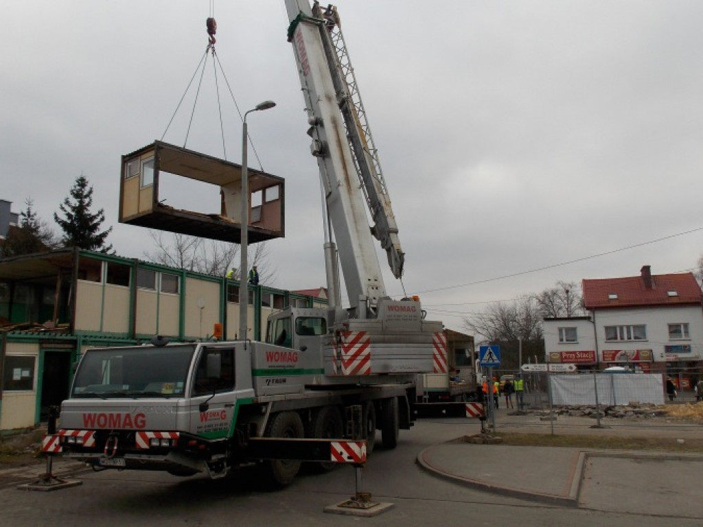 Legionowo: Rozebrali stary dworzec
