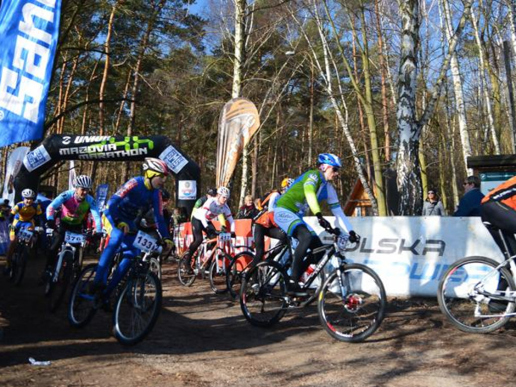 Pomiechówek: Zimowy maraton w wiosennym klimacie