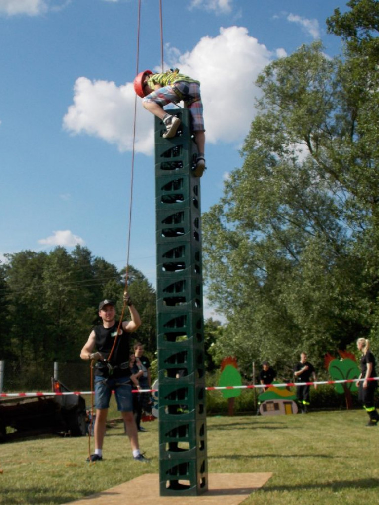 Pierwszy Skrzeszewski Piknik z okazji Dnia Dziecka (galeria)