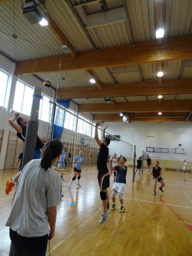 V Amatorska Liga Piłki Siatkowej Gminy Jabłonna (galeria)