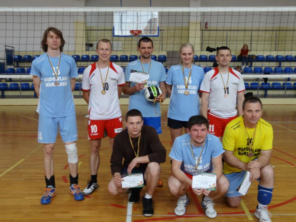V Amatorska Liga Piłki Siatkowej Gminy Jabłonna (galeria)