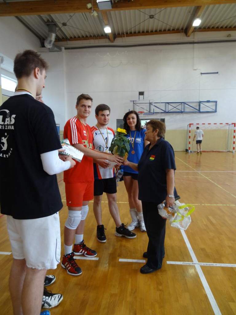V Amatorska Liga Piłki Siatkowej Gminy Jabłonna (galeria)