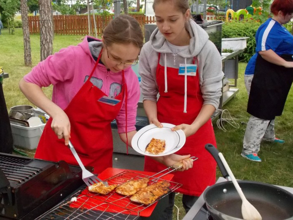 Legionowo: V Fish & Grill