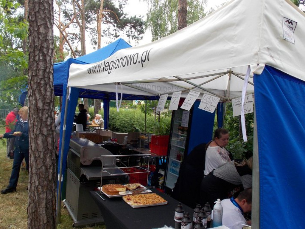 Legionowo: V Fish & Grill
