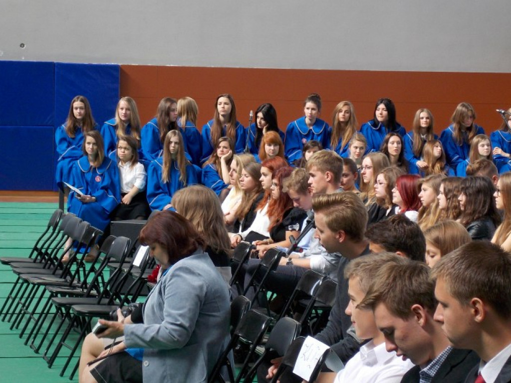 Region: Tysiące uczniów rozpoczyna wakacje