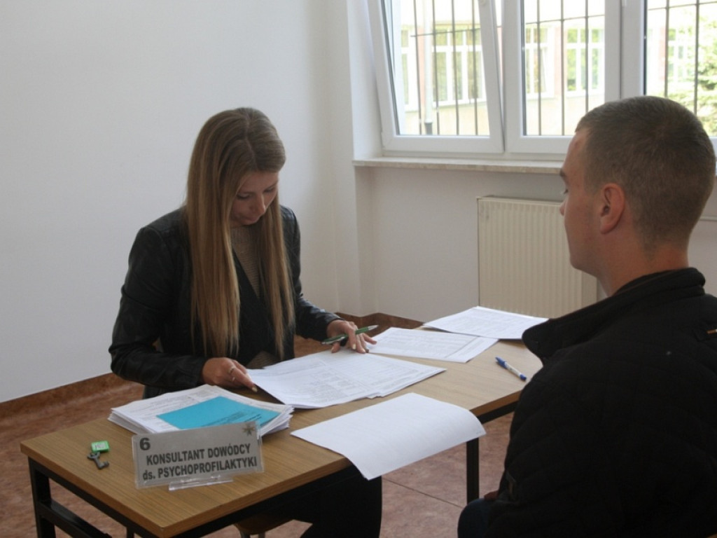Zegrze: Studenci przyjęci do służby wojskowej