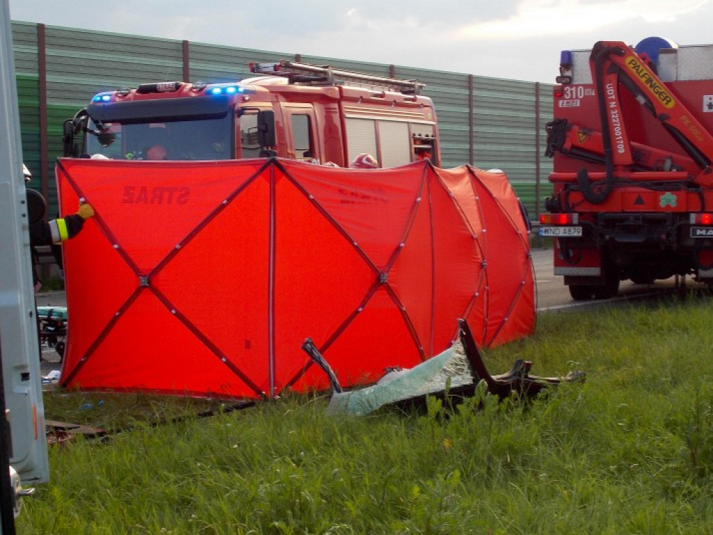 Kolejny śmiertelny wypadek na obwodnicy Jabłonny. Zginęły 3 osoby!