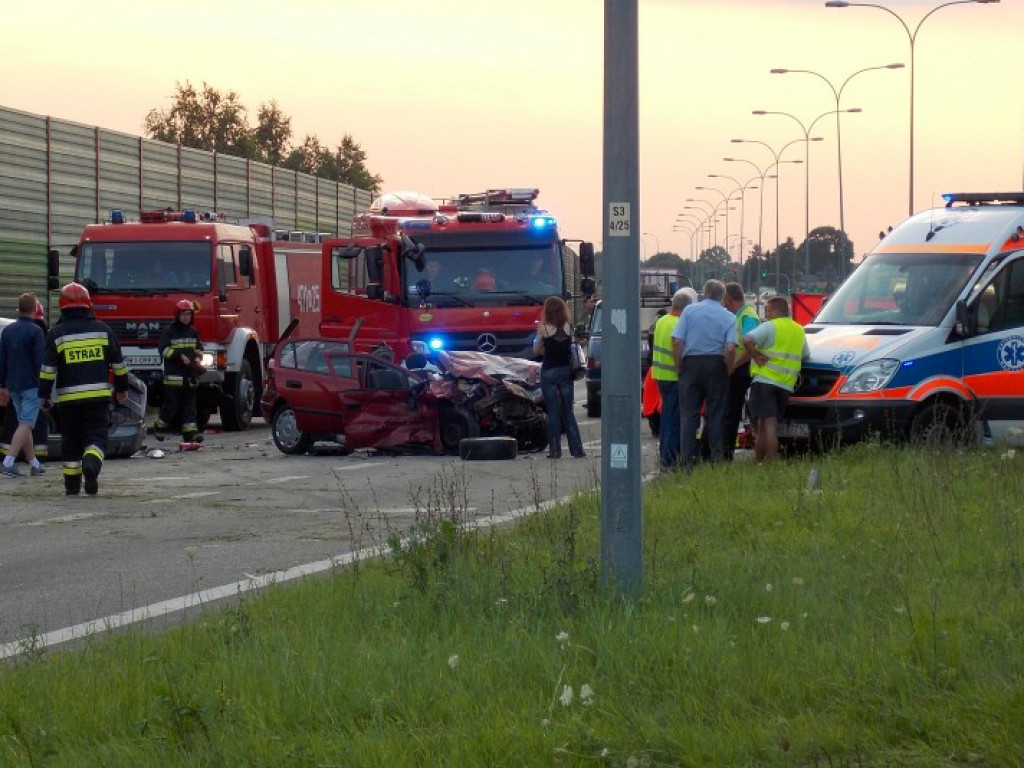 Kolejny śmiertelny wypadek na obwodnicy Jabłonny. Zginęły 3 osoby!