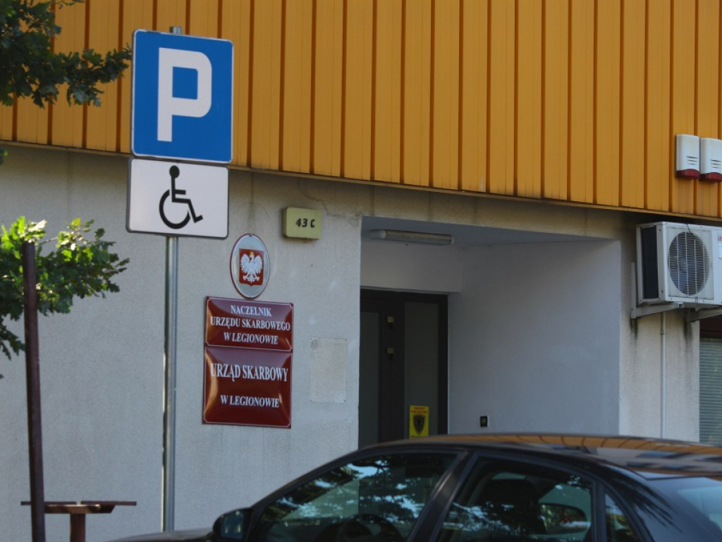 Legionowo, Nowy Dwór Maz.: Seria alarmów bombowych