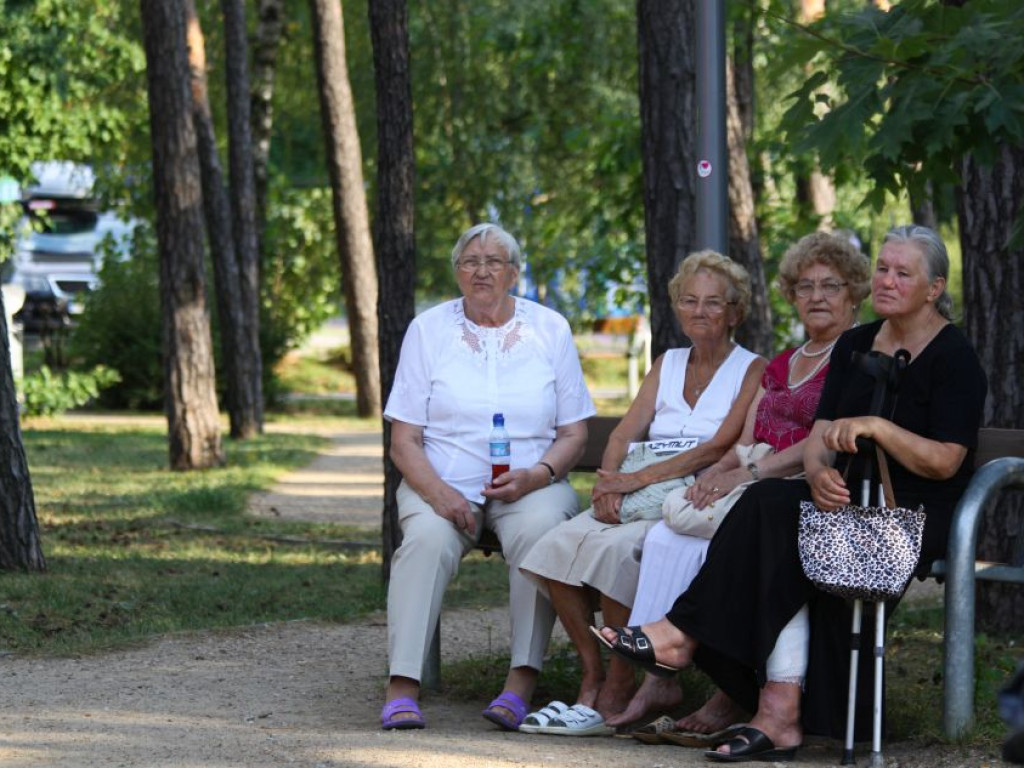 Legionowo: Powstańcze piosenki przy ratuszu