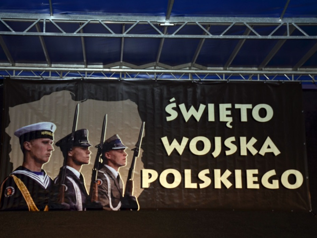 Obchody Święta Wojska Polskiego w Zegrzu