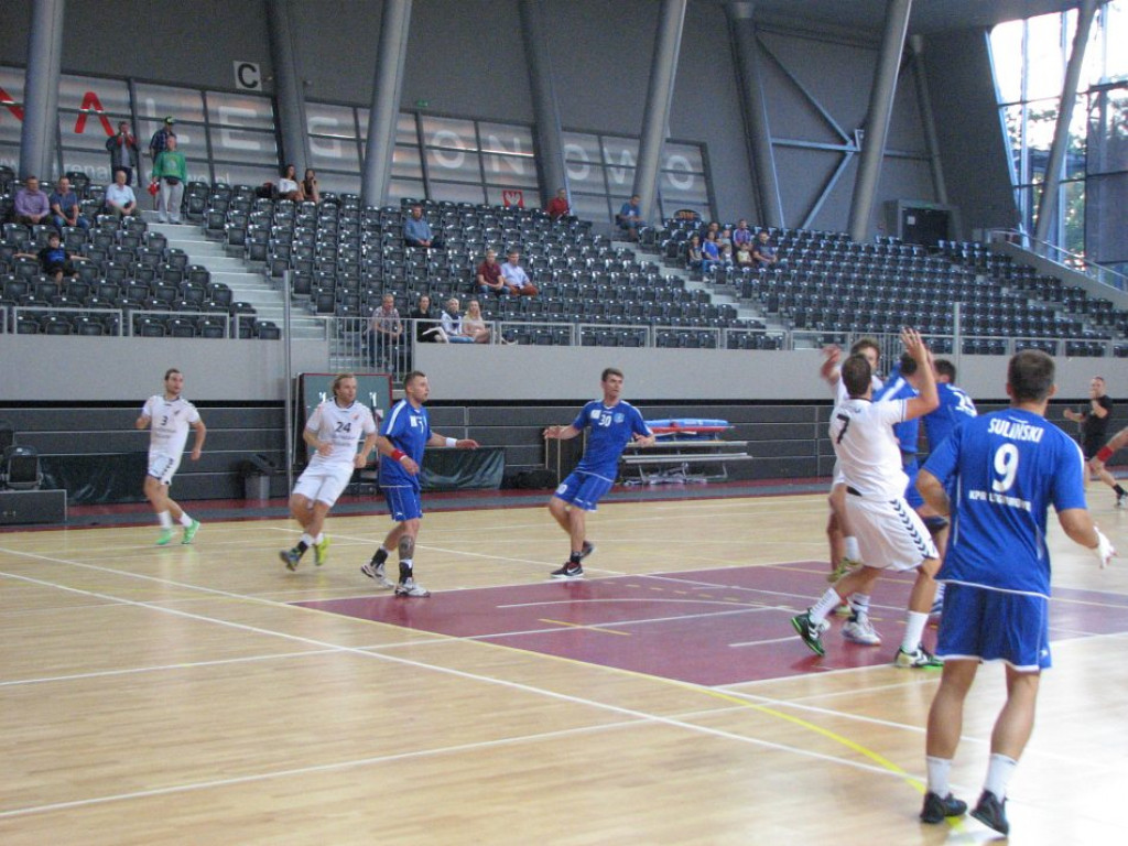 Arena Legionowo: KPR Legionowo przegrał ze Szwedami (galeria)