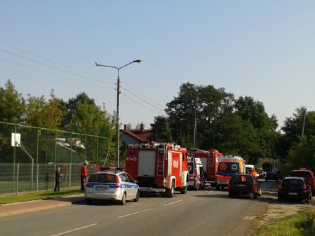 Legionowo: Toyota wypadła z drogi. Są osoby poszkodowane