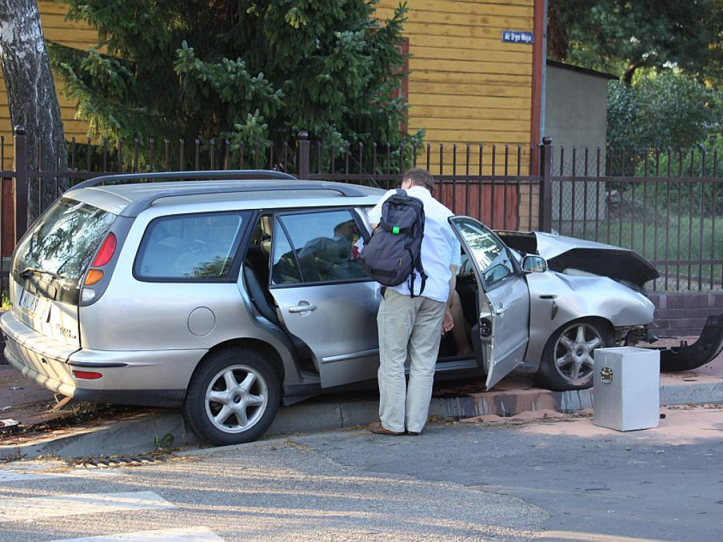 Legionowo: Poważny wypadek na skrzyżowaniu 3-go Maja i Batorego