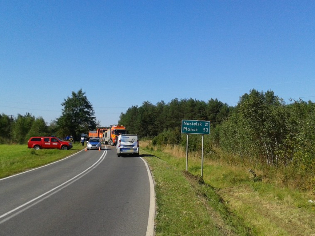 Łajski: Bus zderzył się z wywrotką