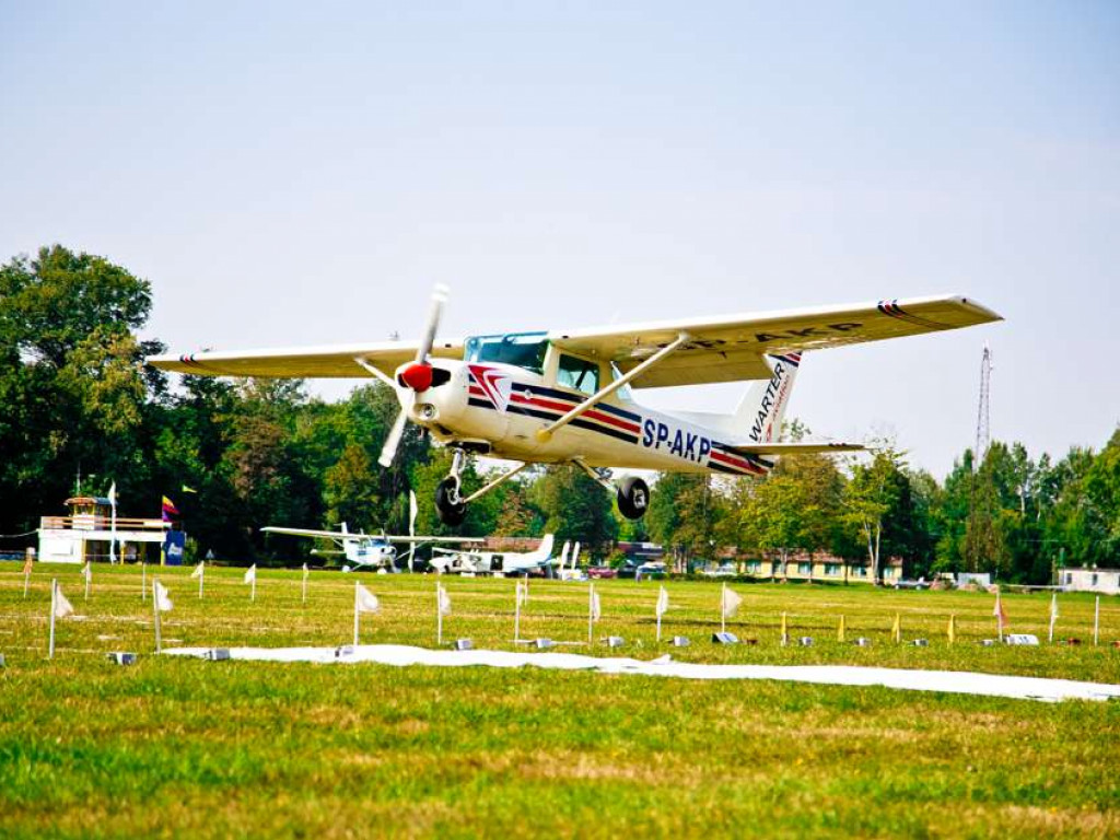 Nasielsk: Samolotowe Nawigacyjne Mistrzostwa Polski Chrcynno 2014