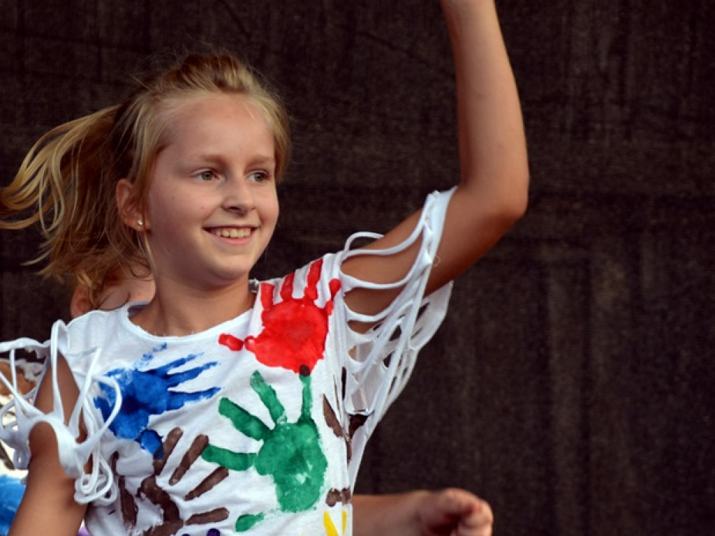 Nieporęt: Jak wójt ze starostą grochówkę serwowali, czyli Piknik Rodzinny