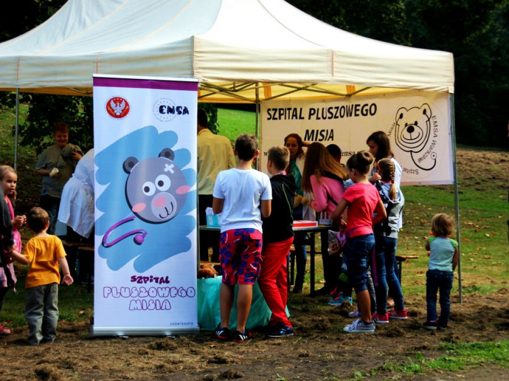 Jabłonna: Poznawali tajniki nauki i świetnie się bawili (galeria)