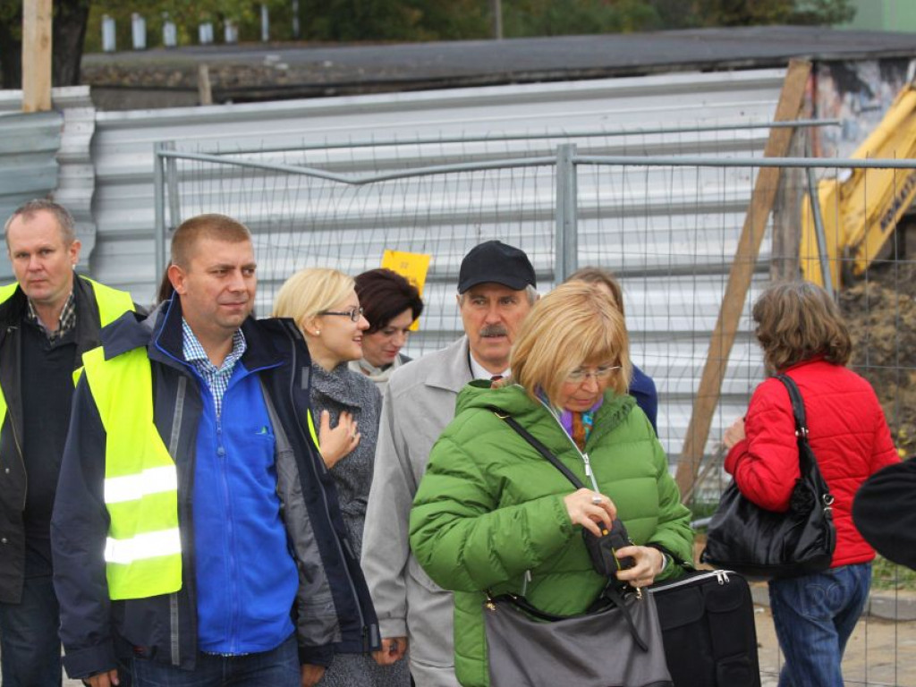 Legionowo: Szwajcarzy skontrolowali budowę dworca