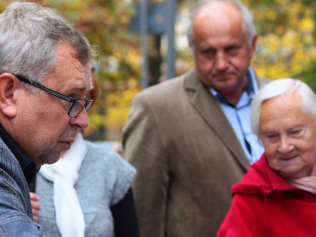 Legionowo: Jak prezydent z radnym siłownię otwierali (film)