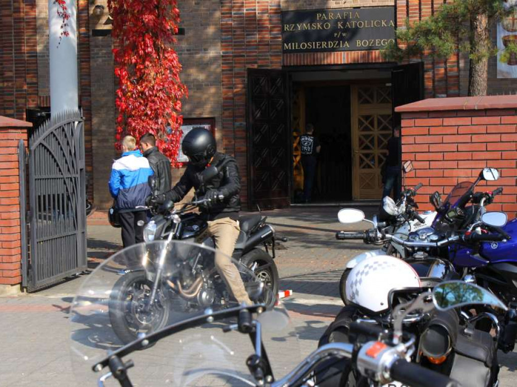 Legionowo: Widowiskowo zamknęli sezon motocyklowy (galeria)