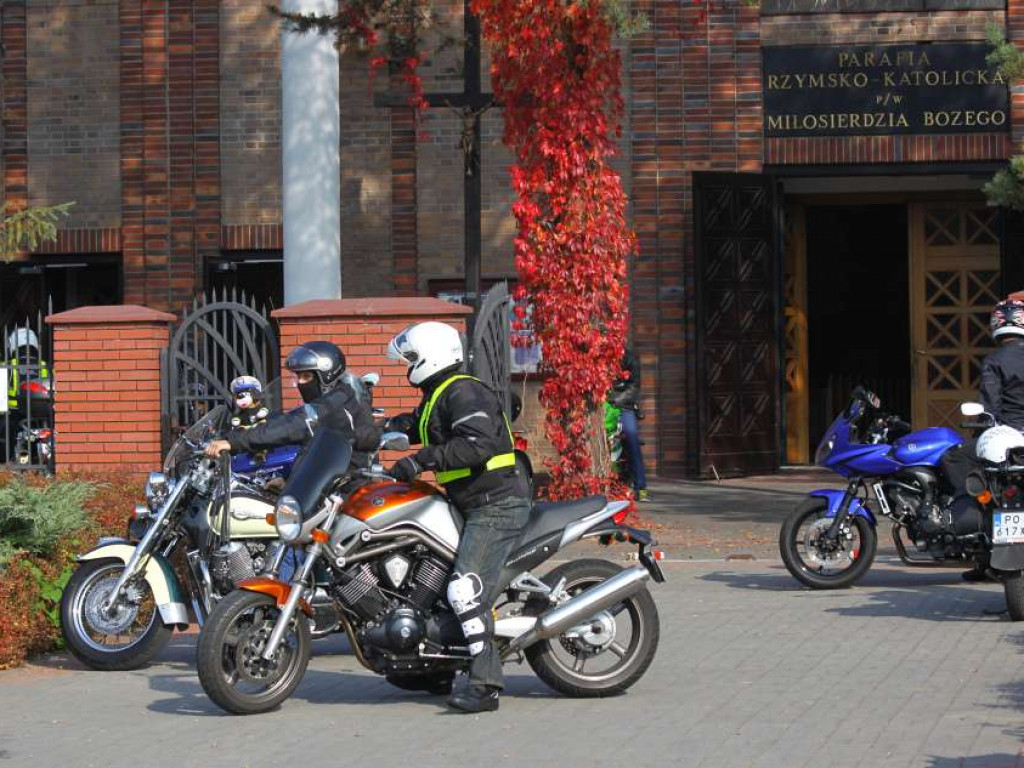 Legionowo: Widowiskowo zamknęli sezon motocyklowy (galeria)