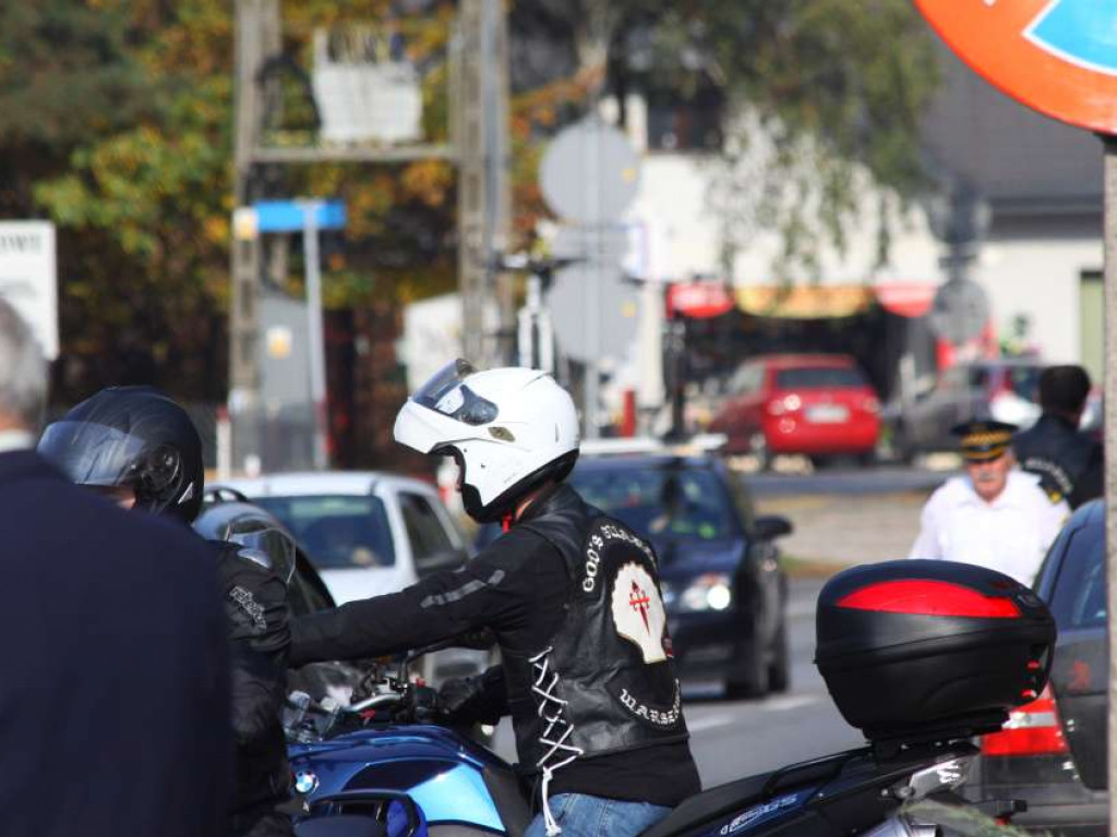 Legionowo: Widowiskowo zamknęli sezon motocyklowy (galeria)