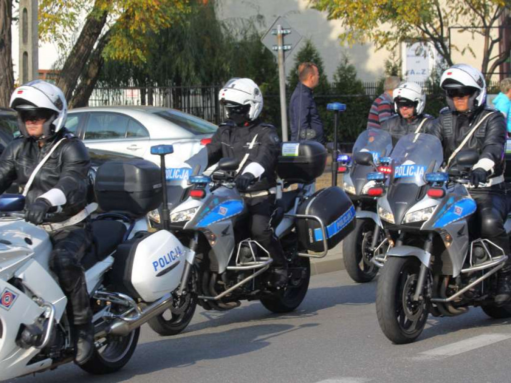 Legionowo: Widowiskowo zamknęli sezon motocyklowy (galeria)