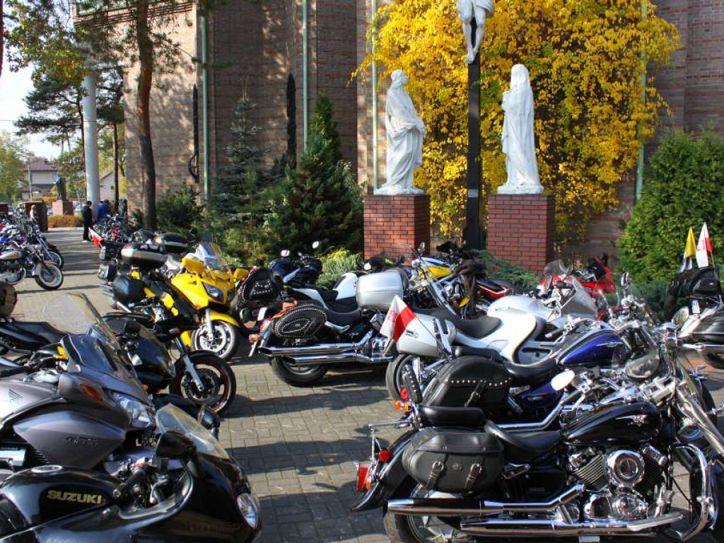Legionowo: Z Bogiem i na motorze