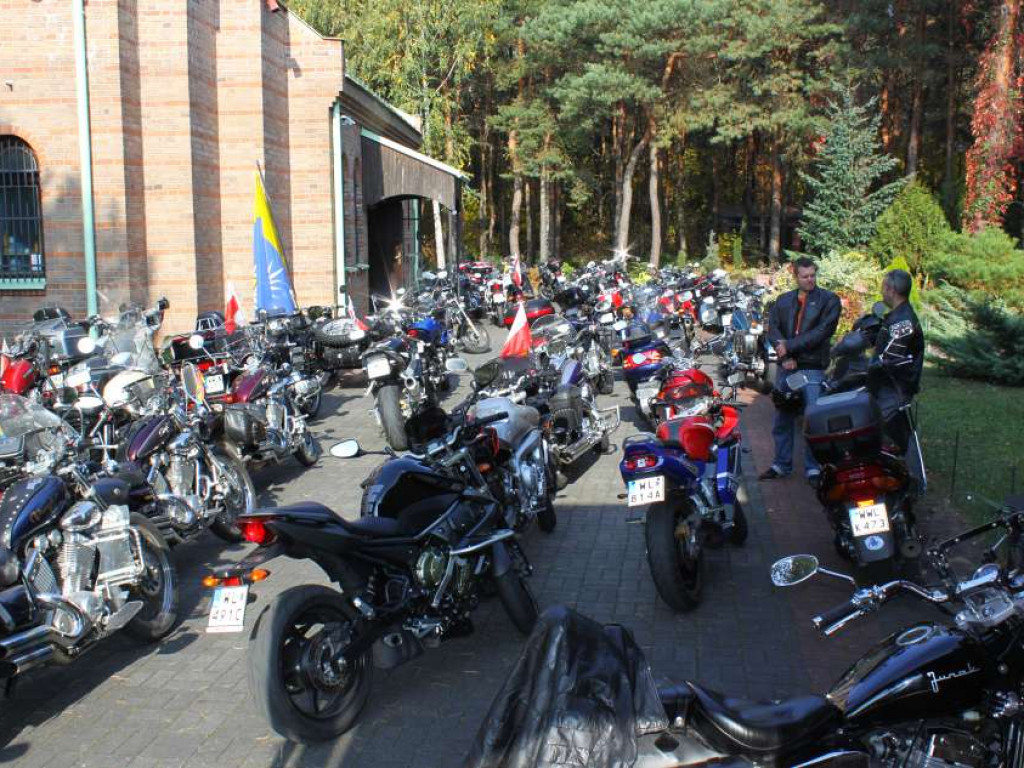 Legionowo: Z Bogiem i na motorze
