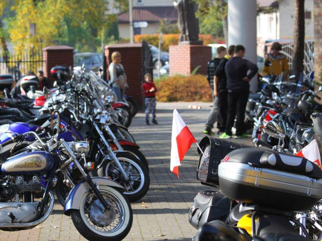 Legionowo: Z Bogiem i na motorze