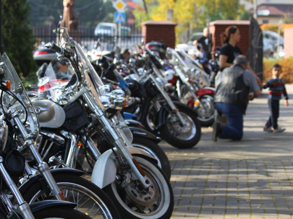 Legionowo: Z Bogiem i na motorze
