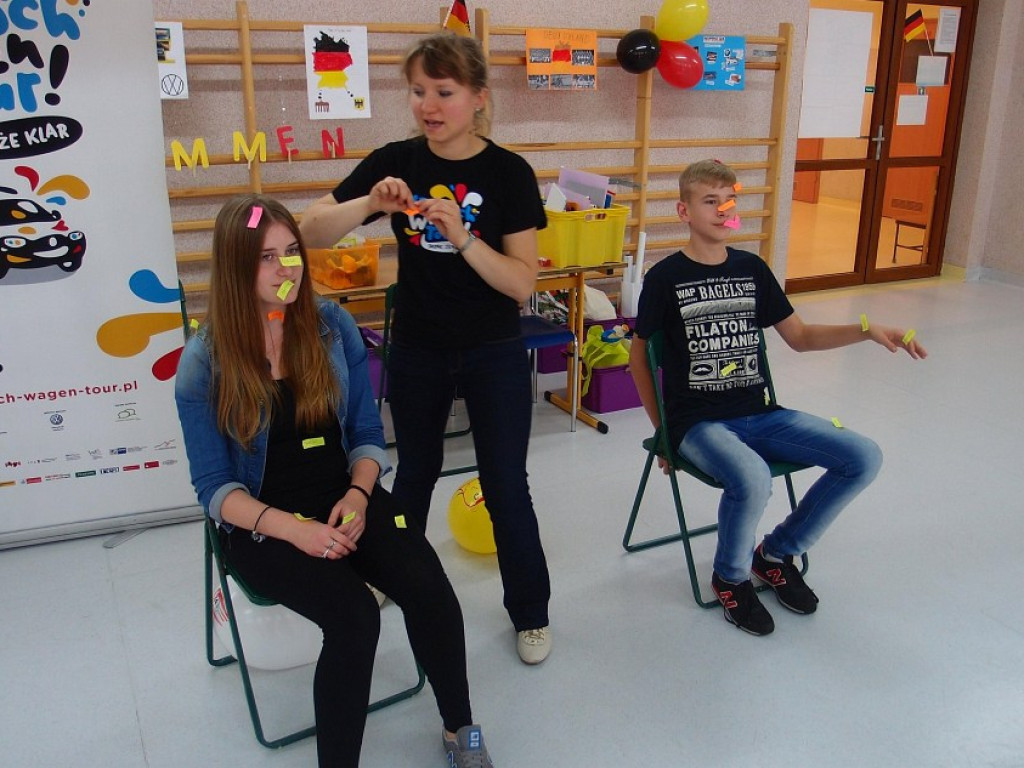 Legionowo: Deutsch-Wagen-Tour w Zespole Szkolno-Przedszkolnym nr 2