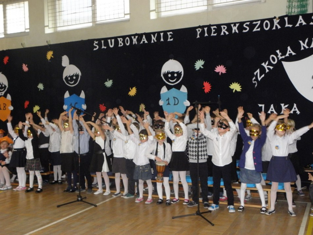 Pierwszaki z dwójki już po ślubowaniu