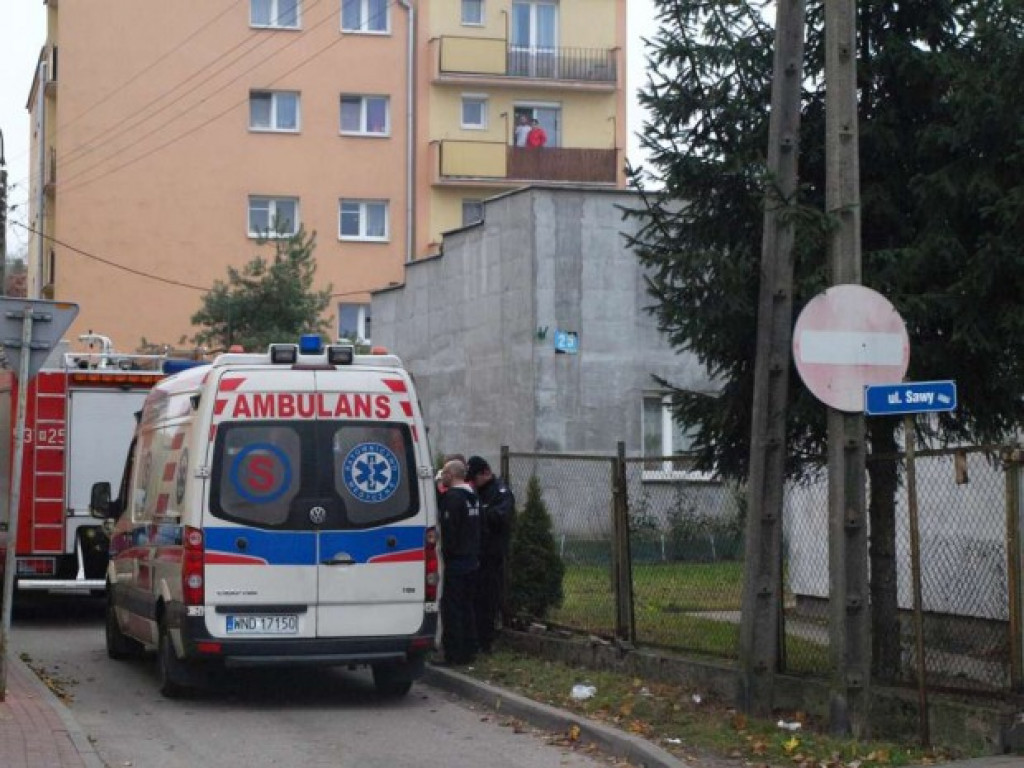 Nowy Dwór Maz.: Chciał skoczyć, bo goniły go duchy