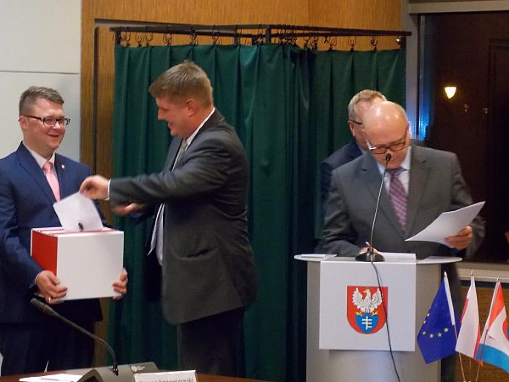 Legionowo: Radni i Prezydent już zaprzysiężeni