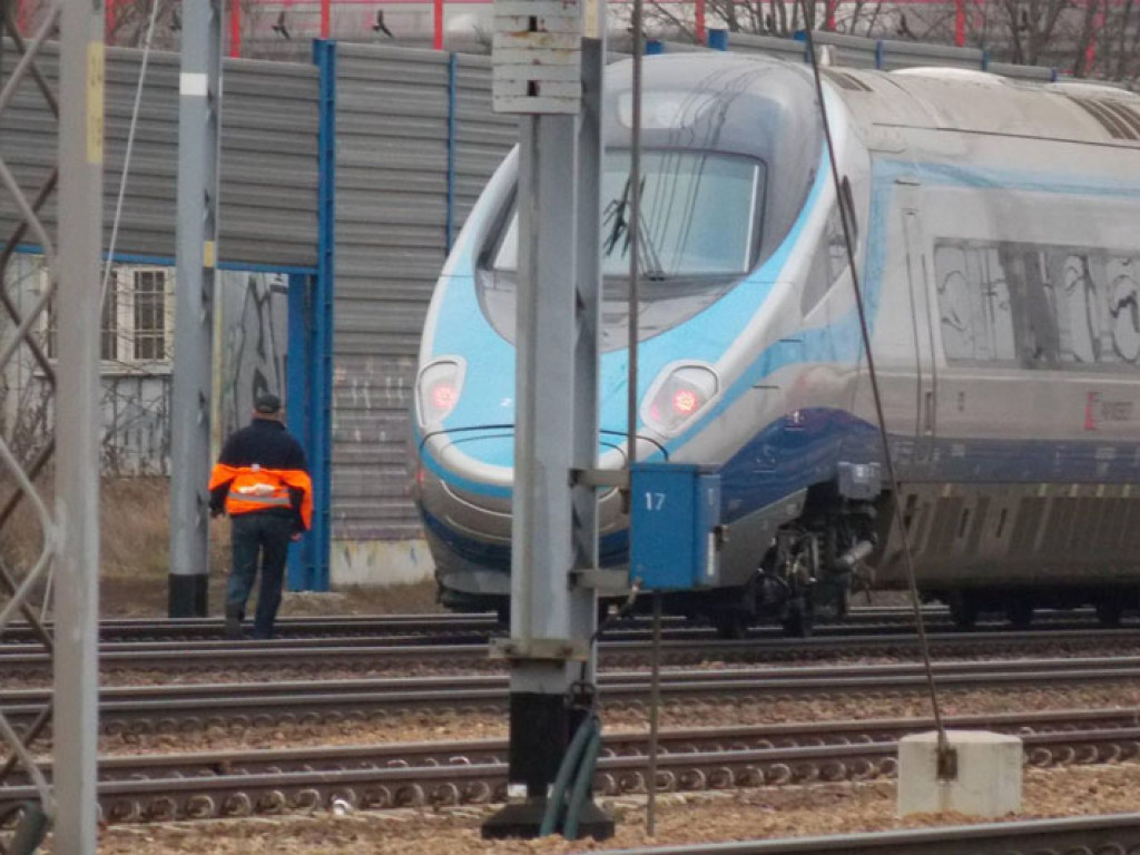 14 mln euro mniej na Pendolino. Czy pociągi ruszą?