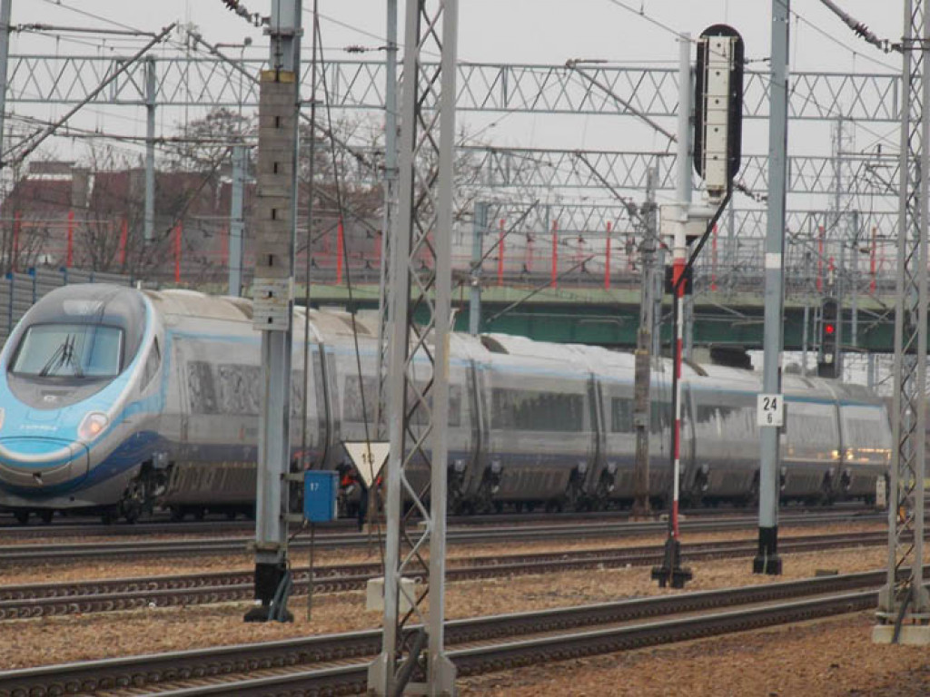 14 mln euro mniej na Pendolino. Czy pociągi ruszą?